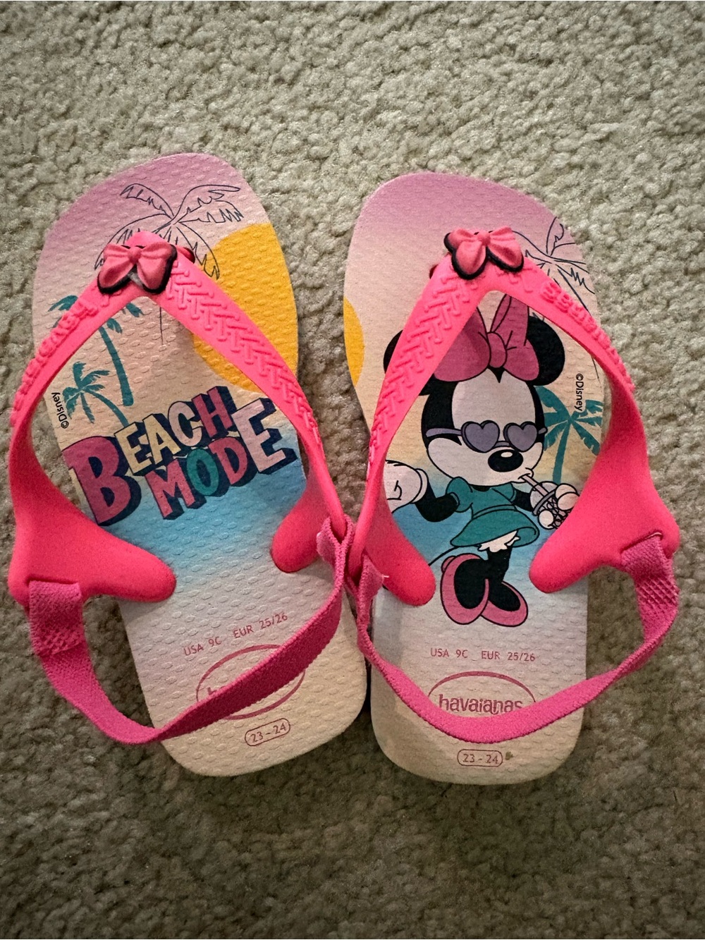 Havaianas Kids Minnie Mouse Pink Tropical 'Beach Mode' Sandals